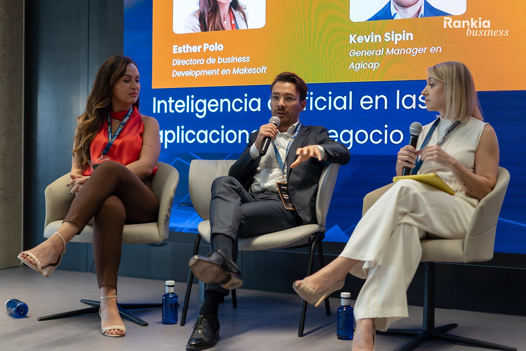 expertos sobre Inteligencia artificial y sus aplicaciones de negocio
