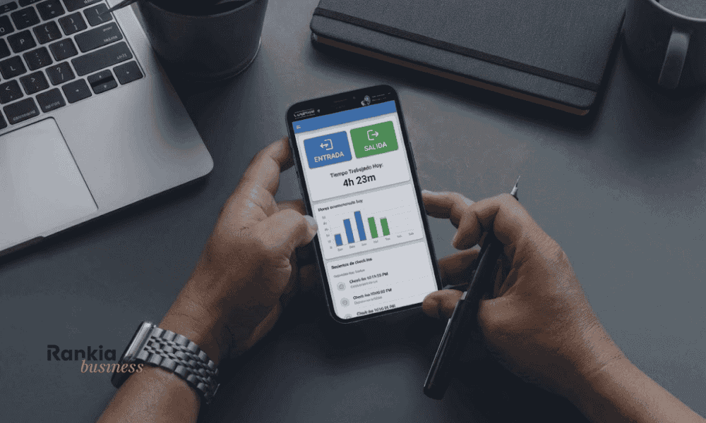 Software control horario en app móvil para registrar entrada y salida de empleados