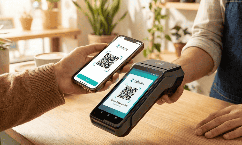 TPV Bizum con código QR para pagar desde el móvil en comercios