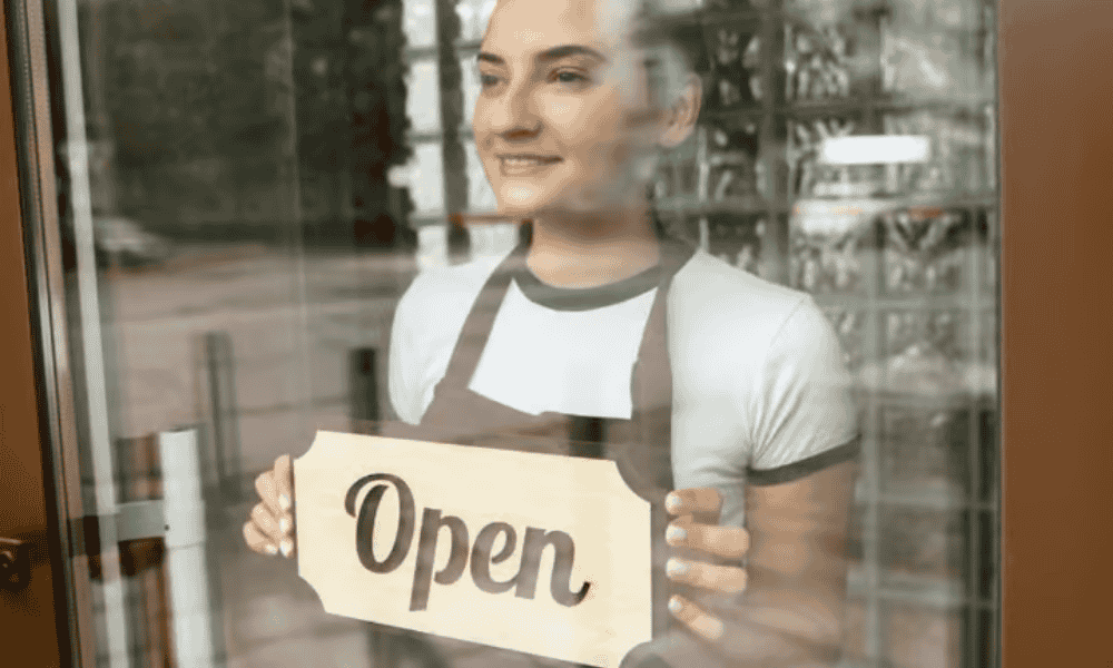 Cuánto tiene que facturar un autónomo para ganar 2000 euros al mes