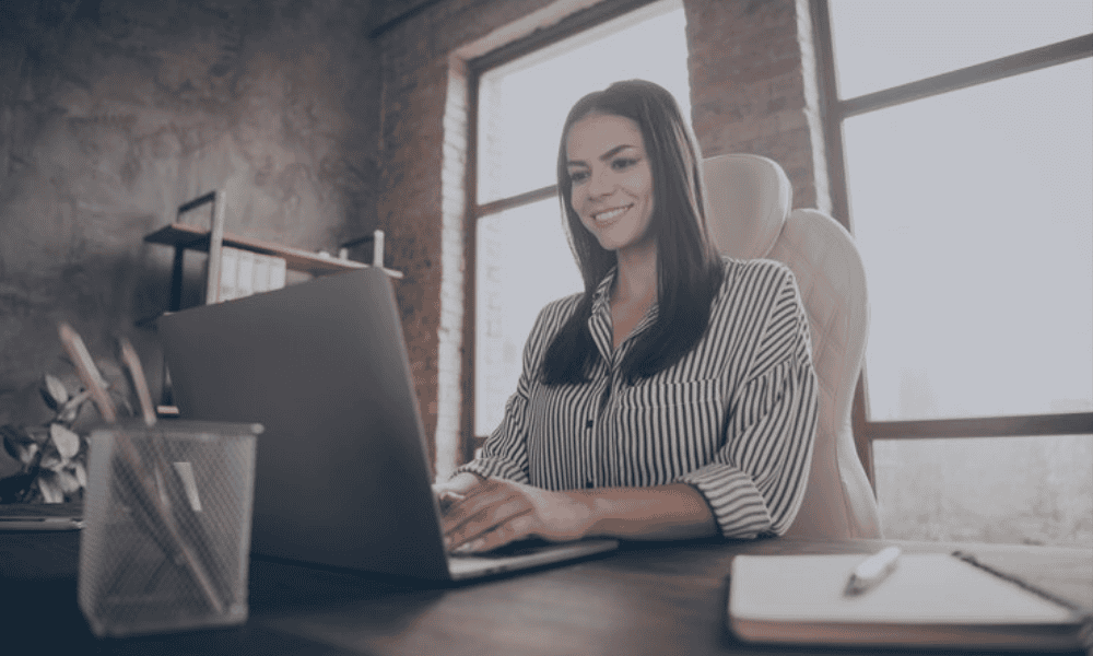 Revisión de informes de ventas generados por el TPV