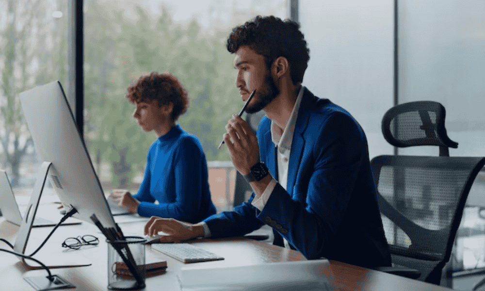 Concepto abstracto sobre perfil profesional y grupo de cotización 5