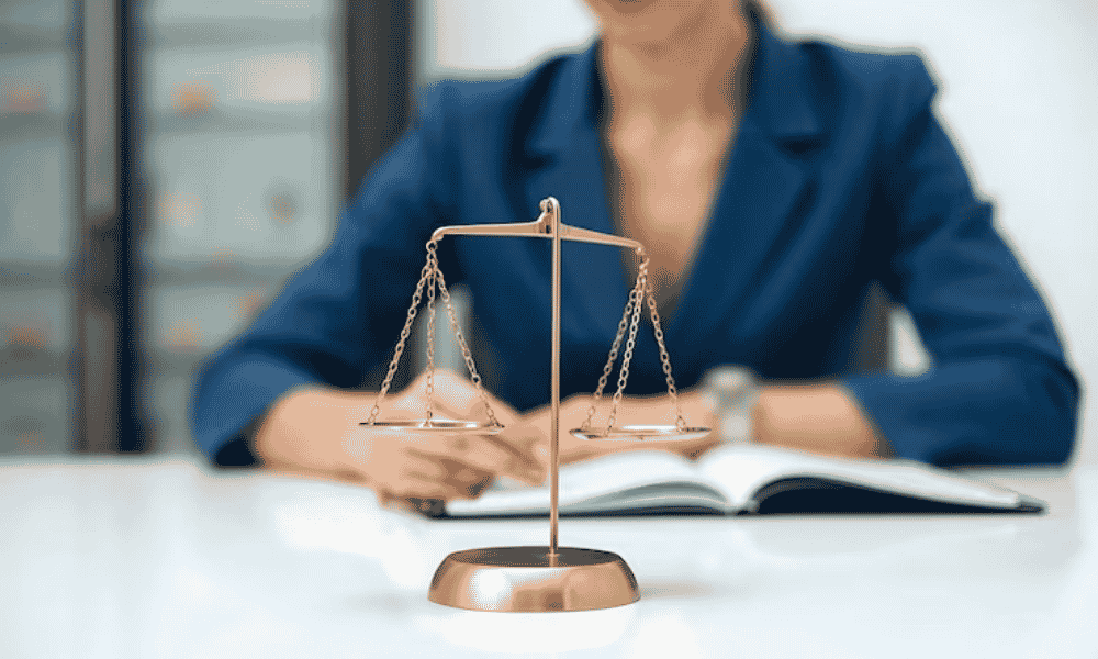 Balanza de justicia vinculada a la Ley de Segunda Oportunidad