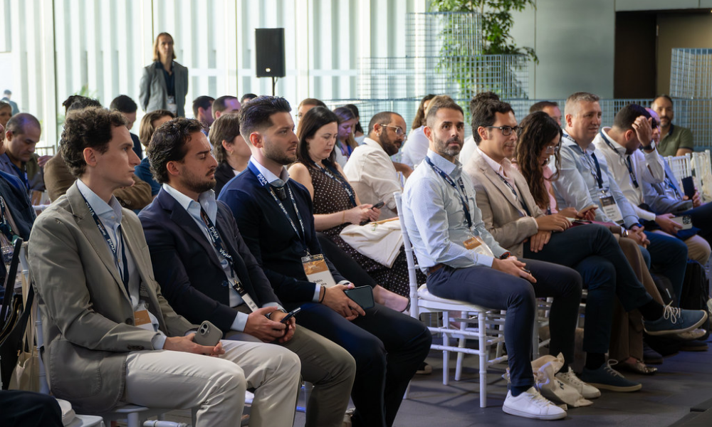 Asistentes siguiendo una ponencia en Rankia Business Experience 2026 en Valencia